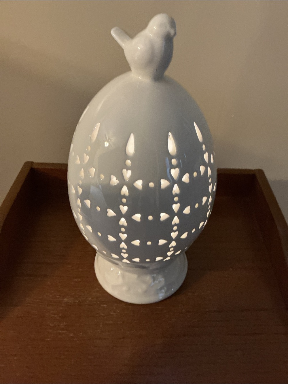 VALERIE PARR HILL 10" CERAMIC FOOTED EGG